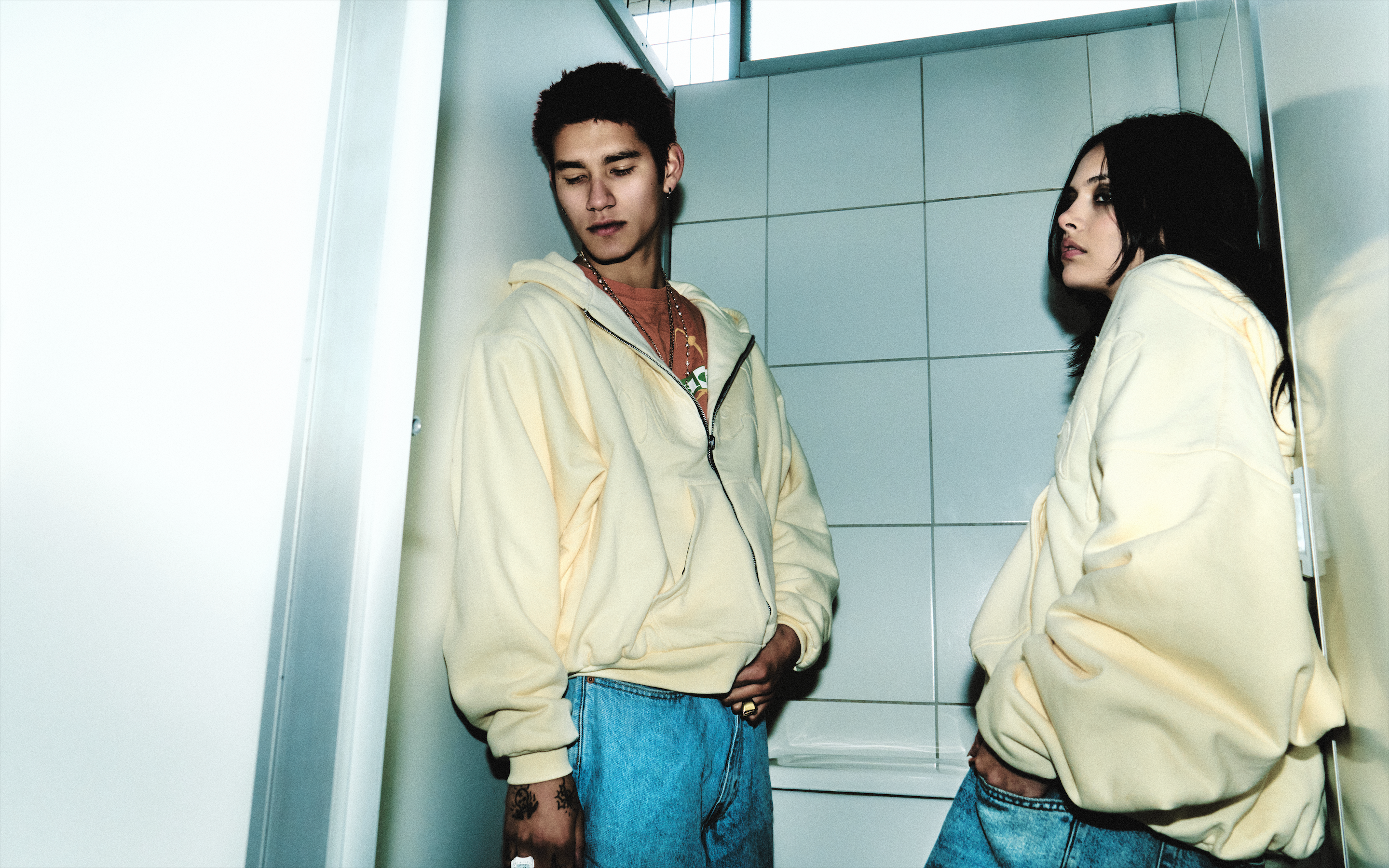 cream reversible zip-up