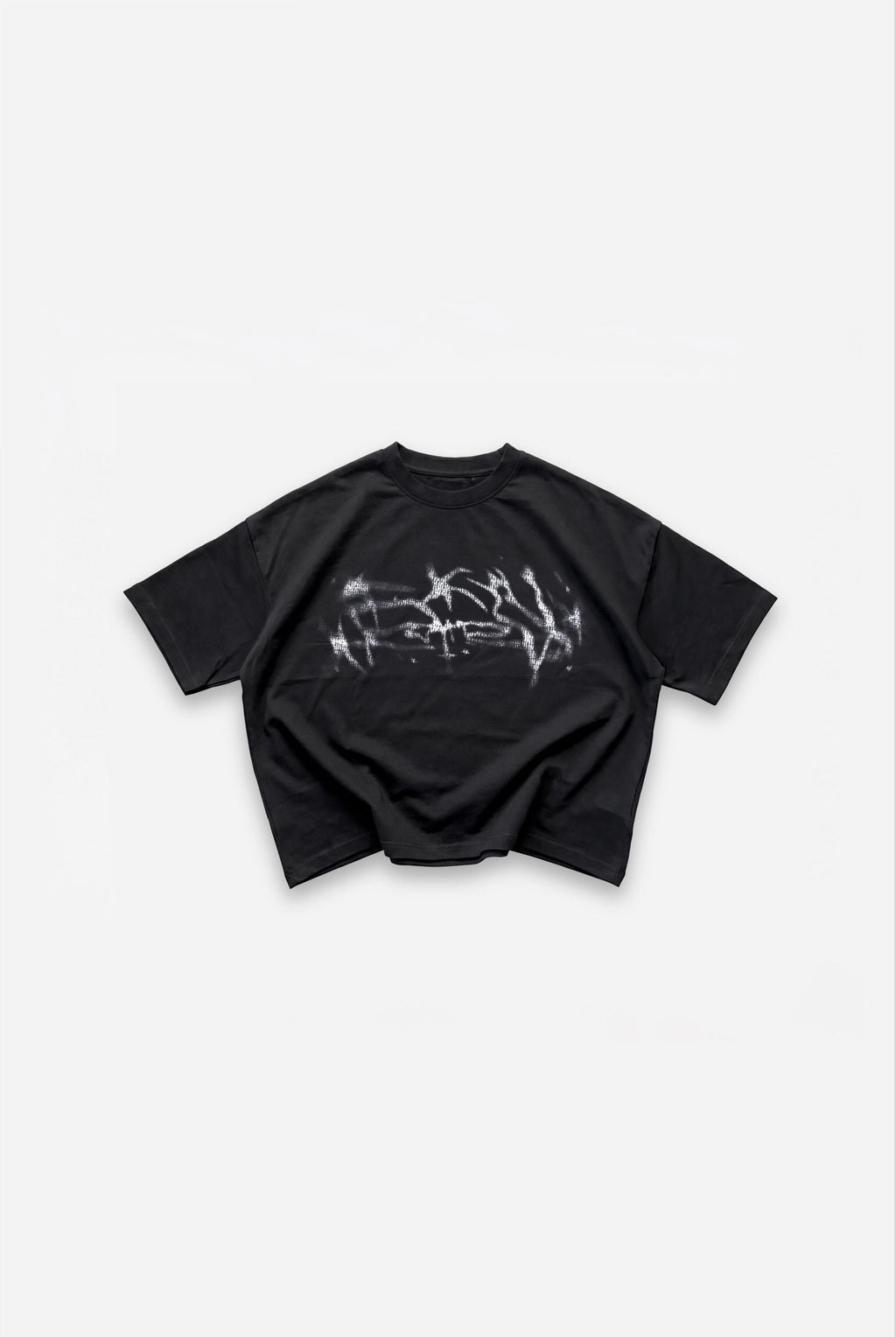 black blur tee